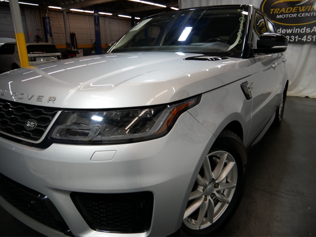 Photo 3 of 2020 Land Rover Range Rover Sport SE