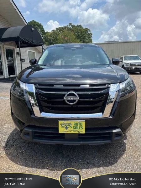 Photo 2 of 2025 Nissan Pathfinder SV