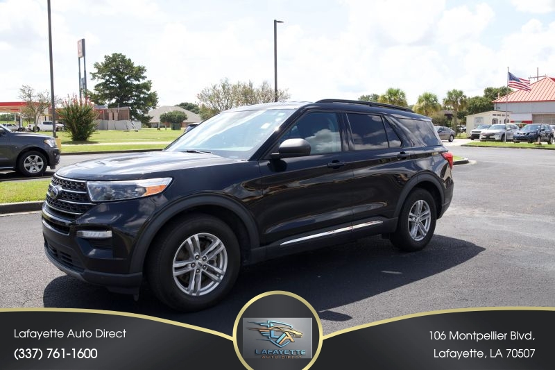 2022 Ford Explorer XLT - Main Image