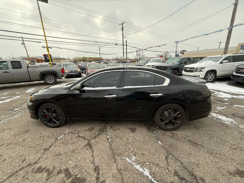 Photo 5 of 2012 Nissan Maxima S Sedan 4D
