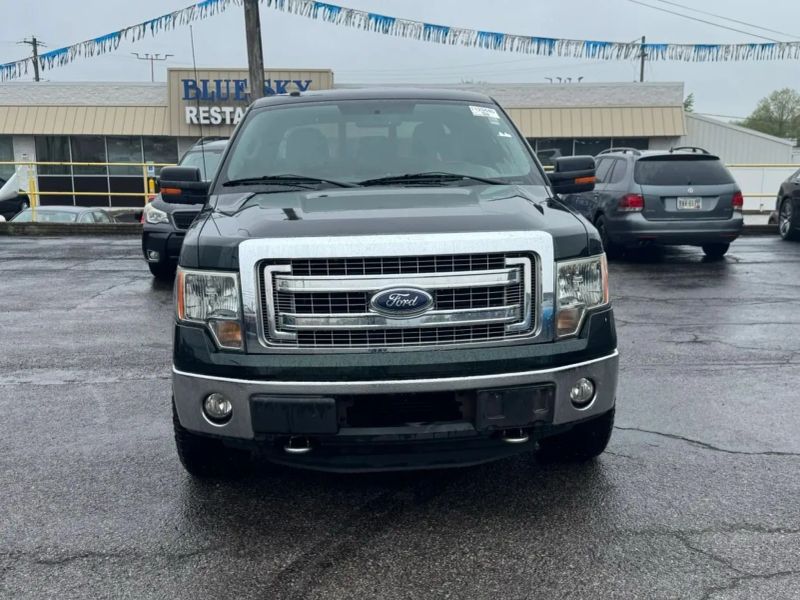 2013 Ford F-150 XLT - Image 2