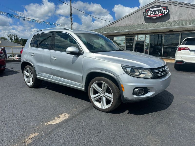 Photo 1 of 2014 Volkswagen Tiguan R-Line
