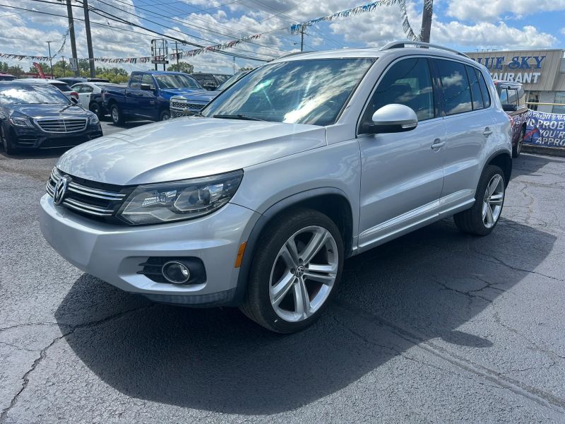 Photo 3 of 2014 Volkswagen Tiguan R-Line