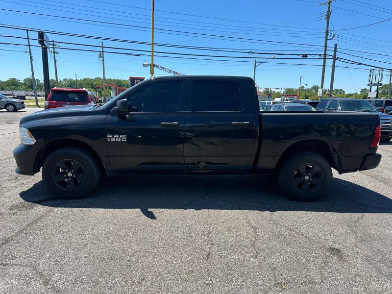 2018 Ram 1500 Express - Image 4
