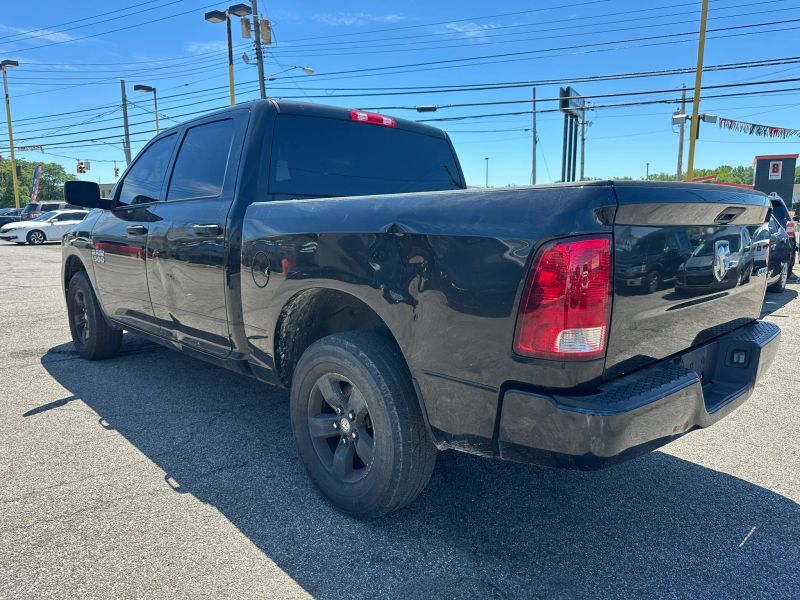 2018 Ram 1500 Express - Image 5