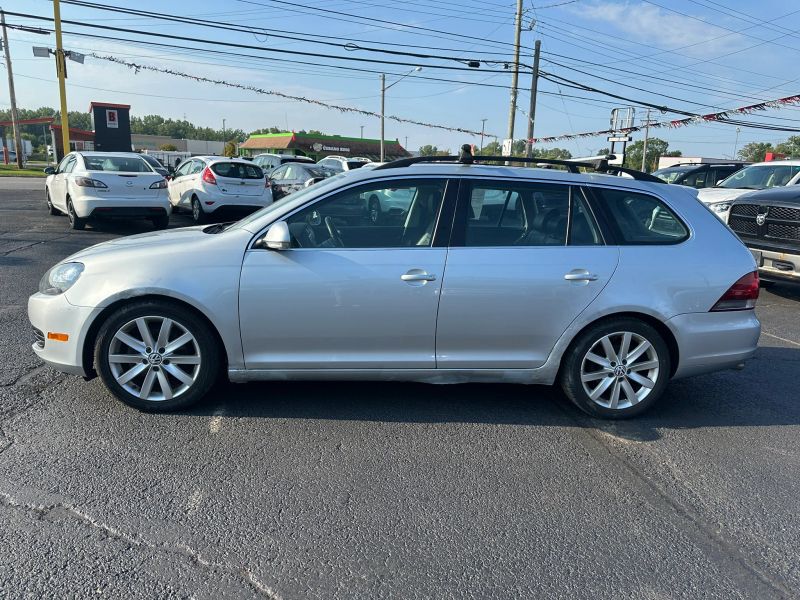 Photo 4 of 2011 Volkswagen Jetta SportWagen S