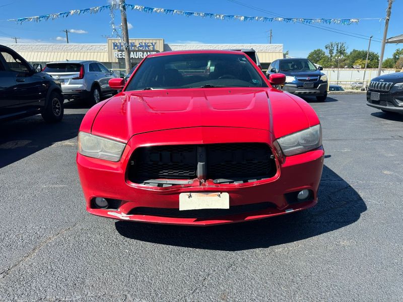 2013 Dodge Charger SXT - Image 2