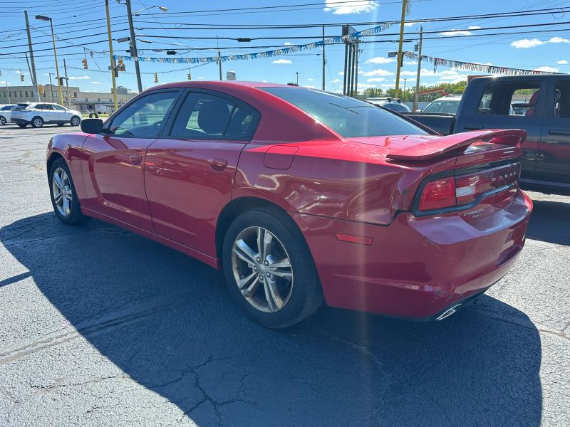 2013 Dodge Charger SXT - Image 5