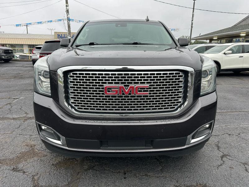 2015 GMC Yukon XL Denali - Image 2