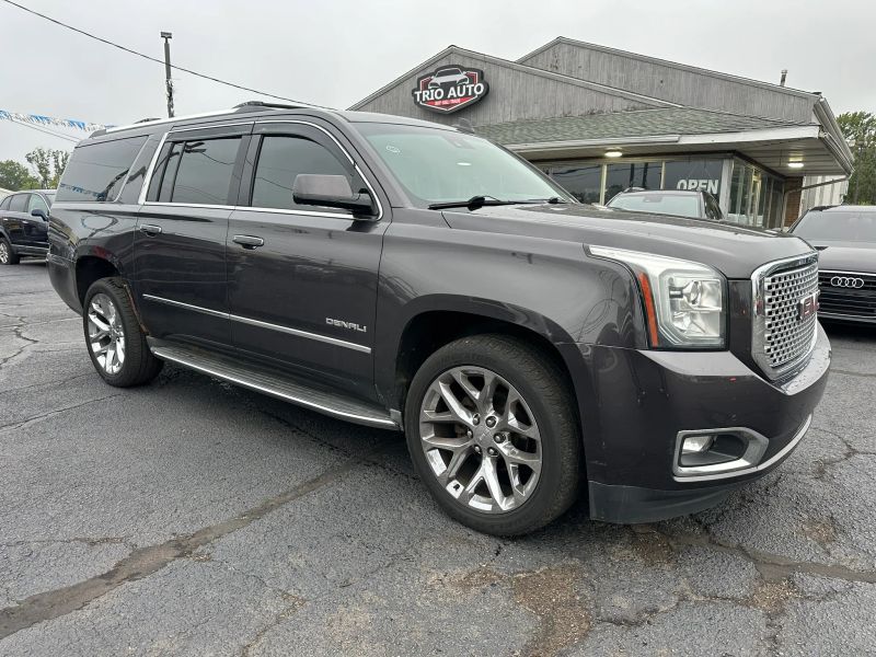 2015 GMC Yukon XL Denali - Main Image