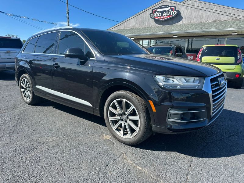 2017 Audi Q7 3.0T Prestige Sport Utility 4D - Main Image