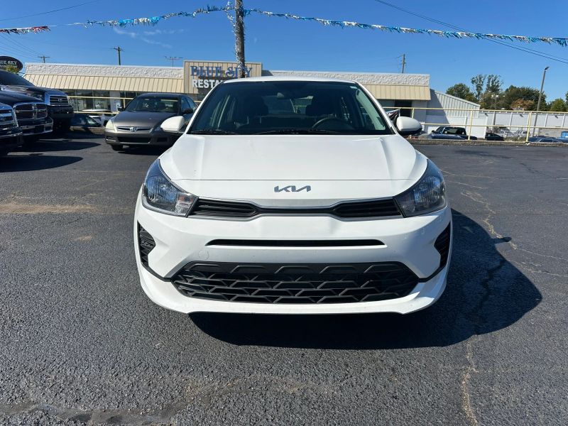 Photo 2 of 2023 Kia Rio S