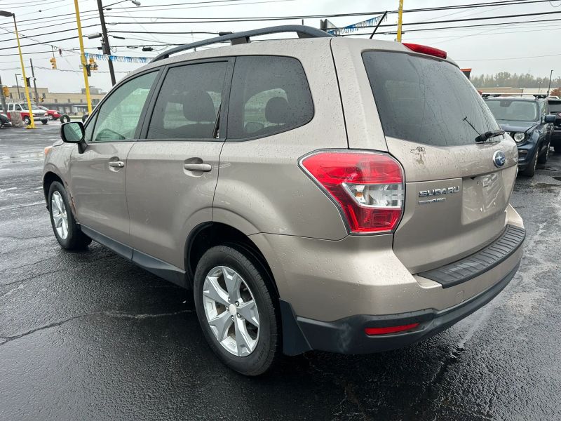 Photo 4 of 2015 Subaru Forester 2.5i Premium