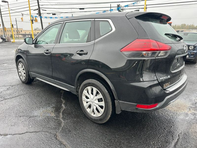 2020 Nissan Rogue S - Image 5