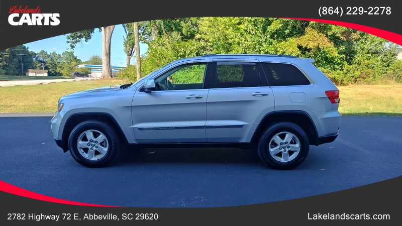 Photo 2 of 2013 Jeep Grand Cherokee Laredo