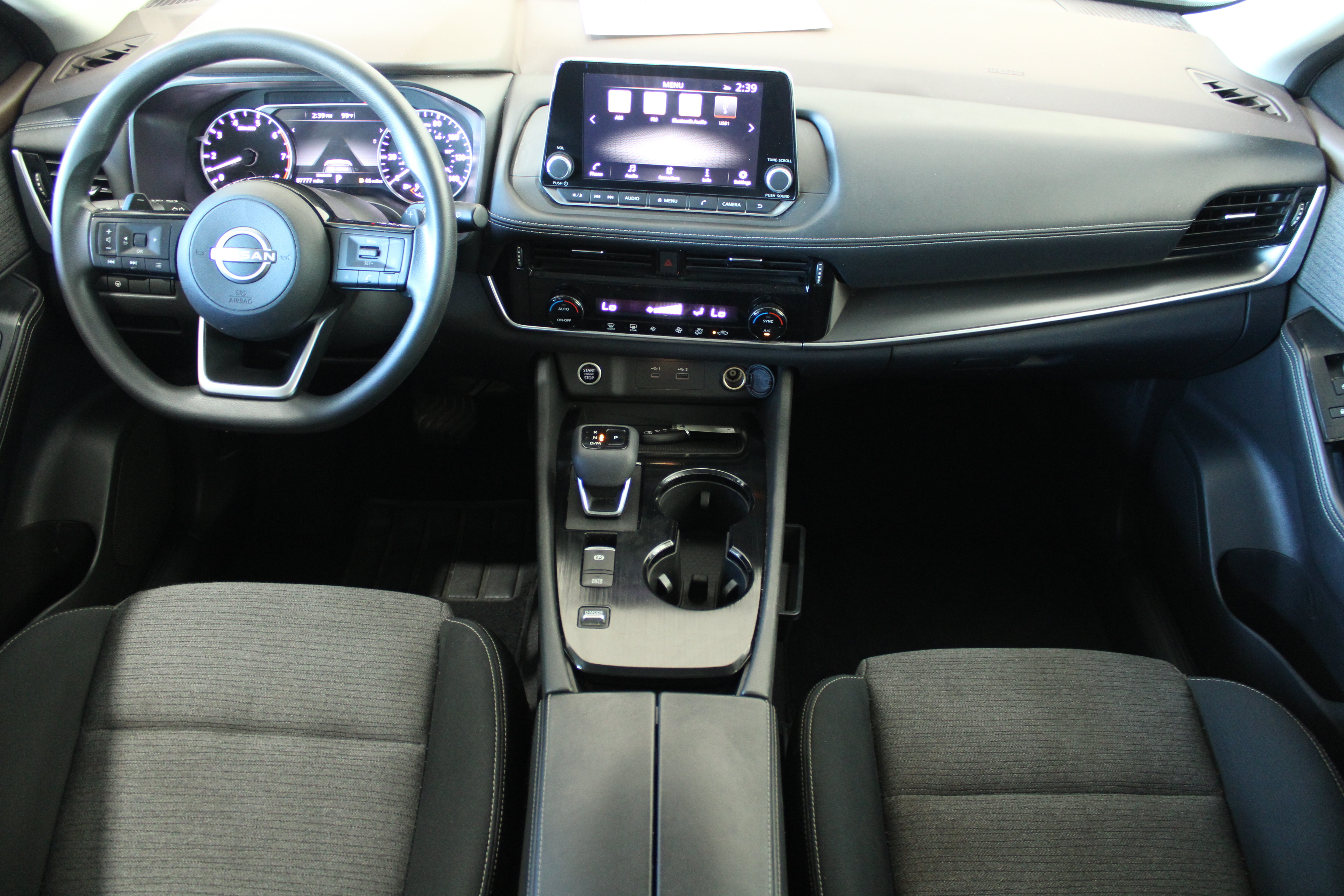 Photo 2 of 2022 Nissan Rogue SV