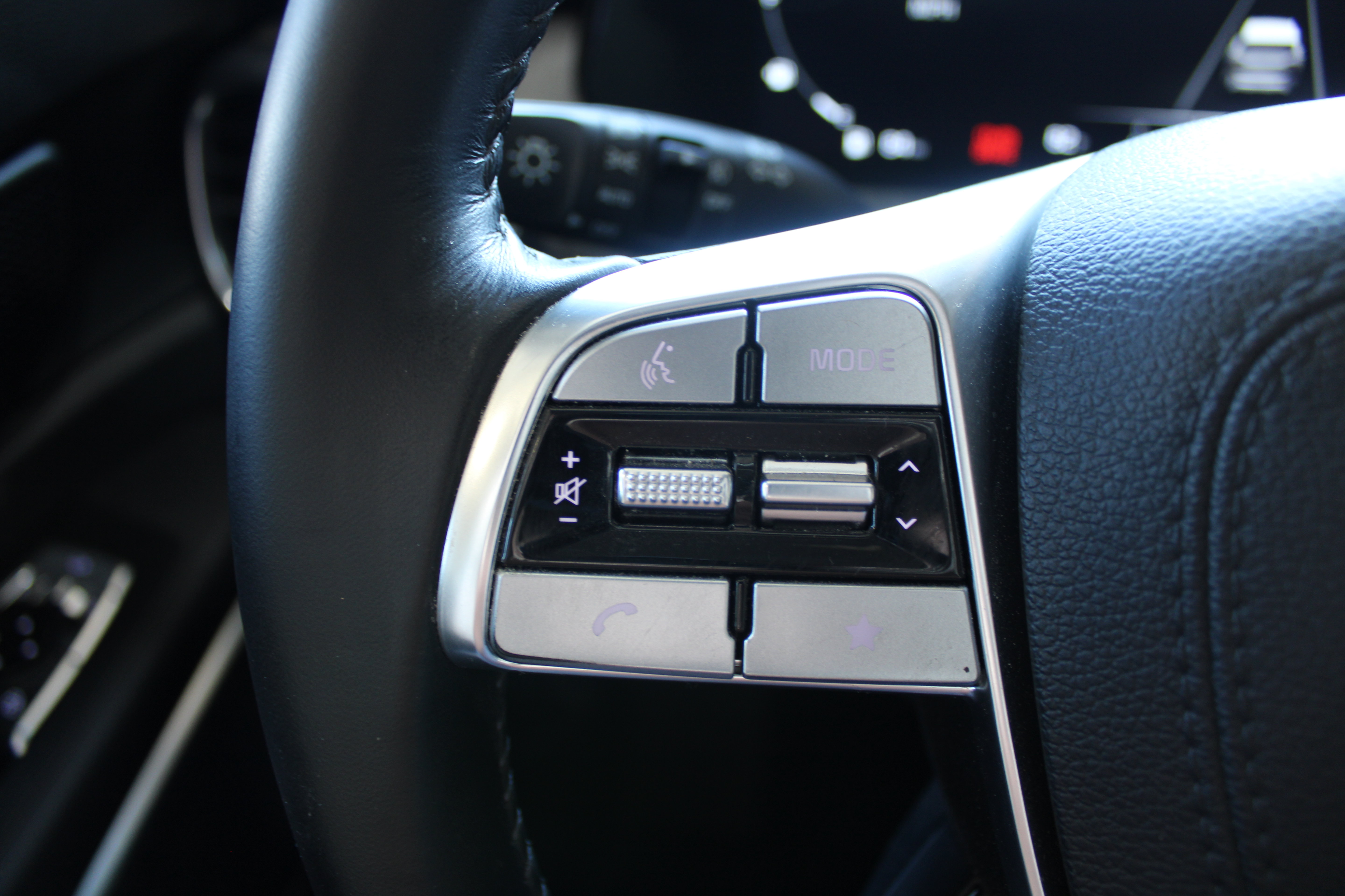 Photo 5 of 2024 Kia Telluride SX