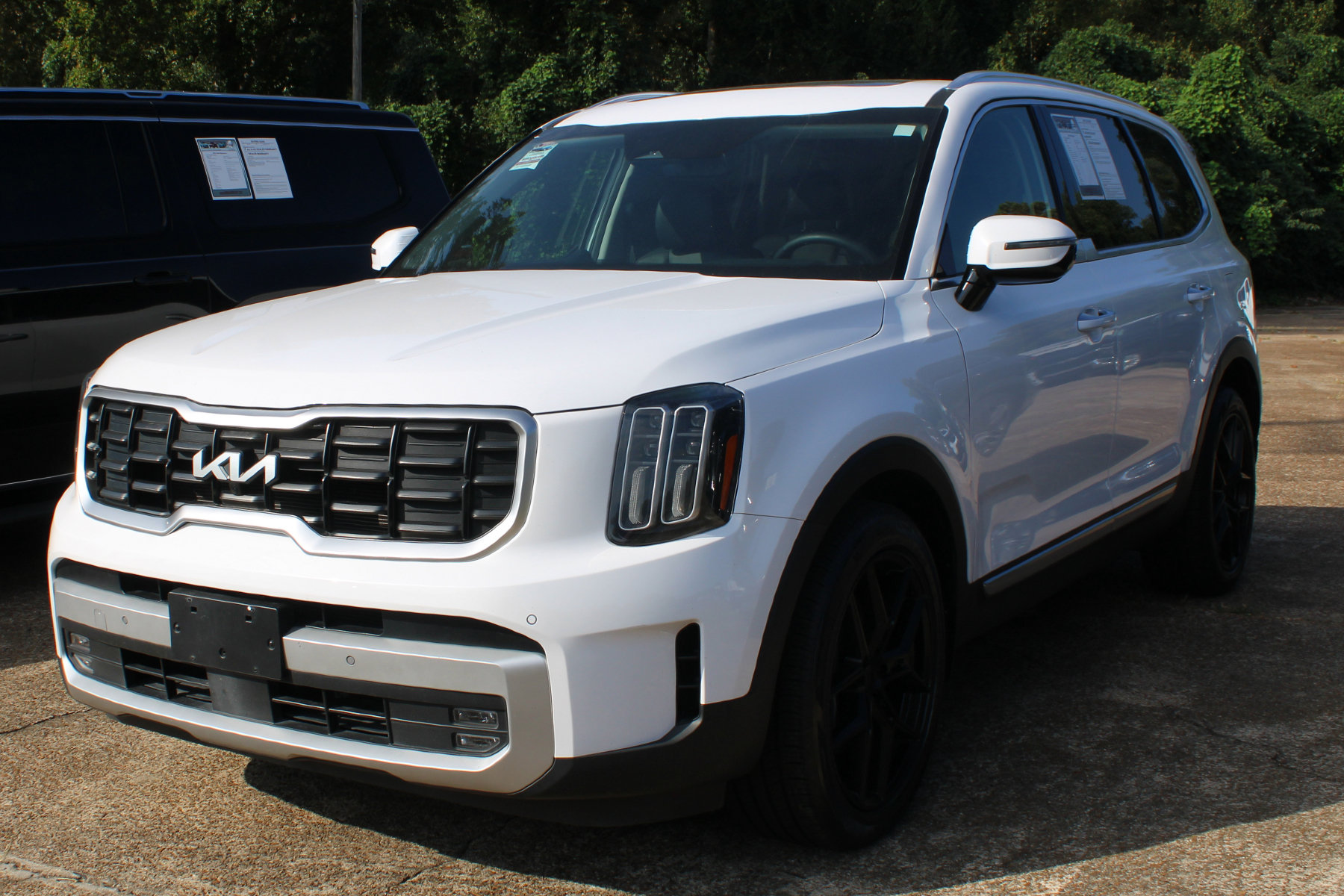 Photo 1 of 2024 Kia Telluride SX