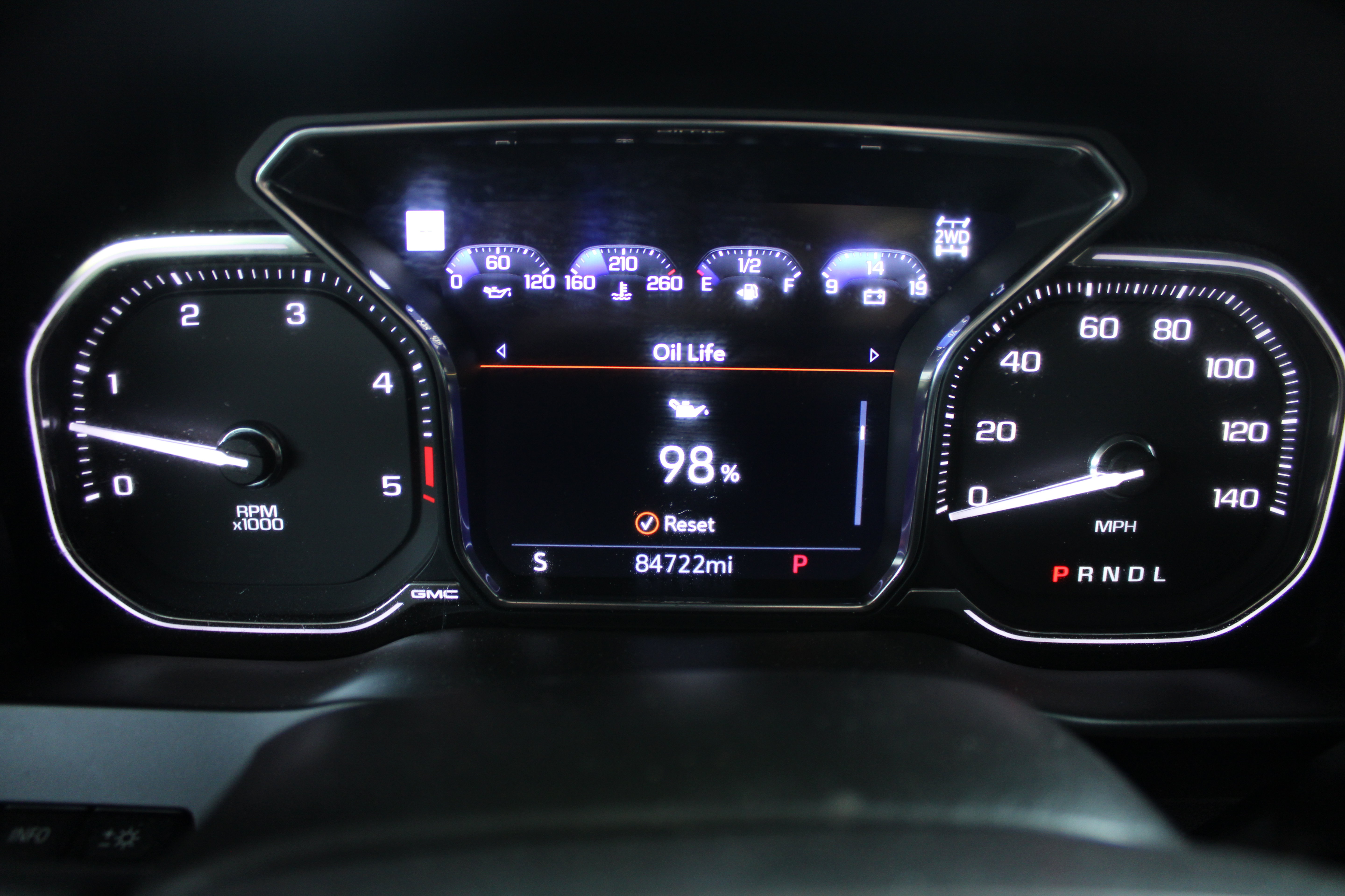 2023 GMC Sierra 2500HD AT4 - Image 3