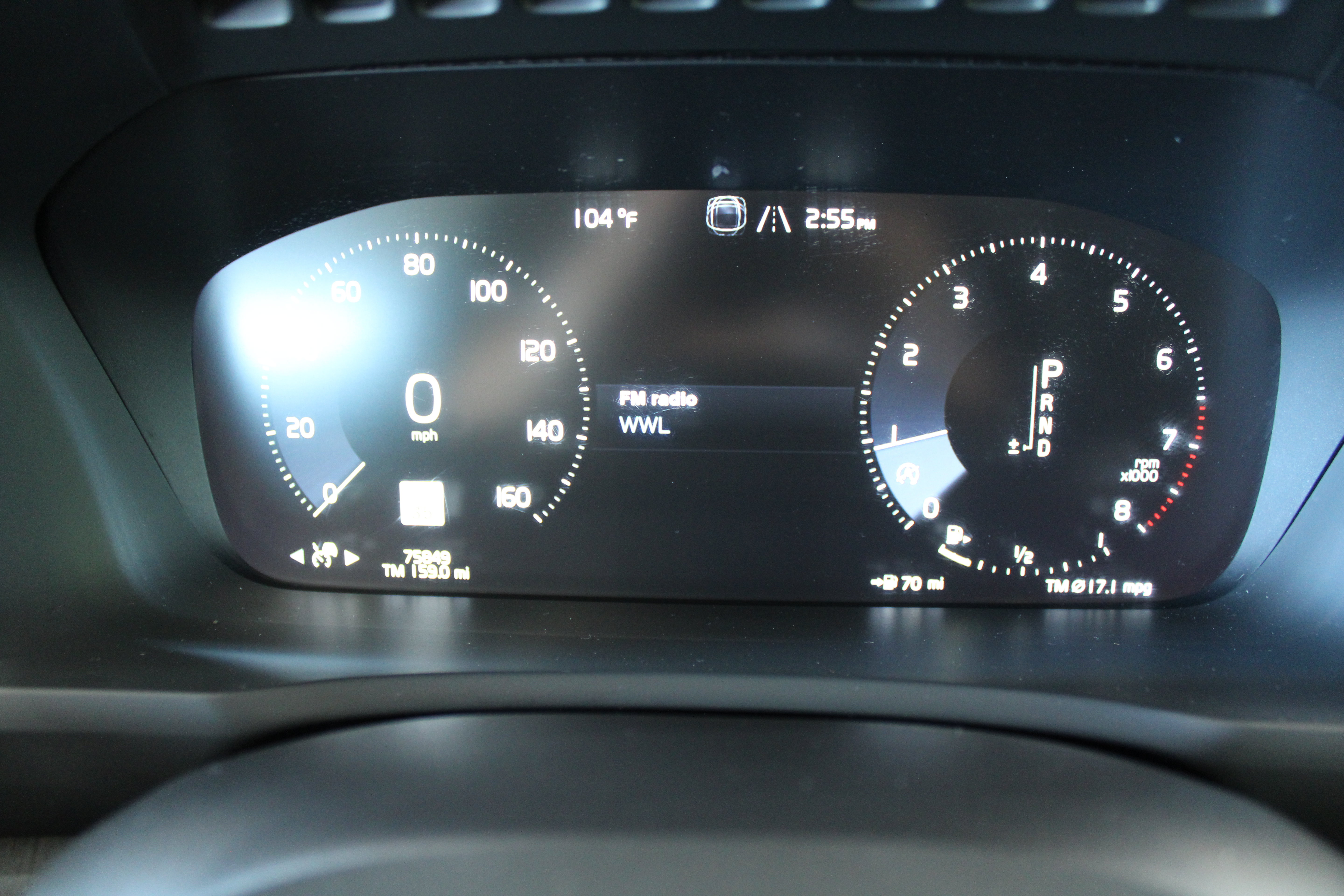 2020 Volvo XC90 T5 Momentum - Image 3