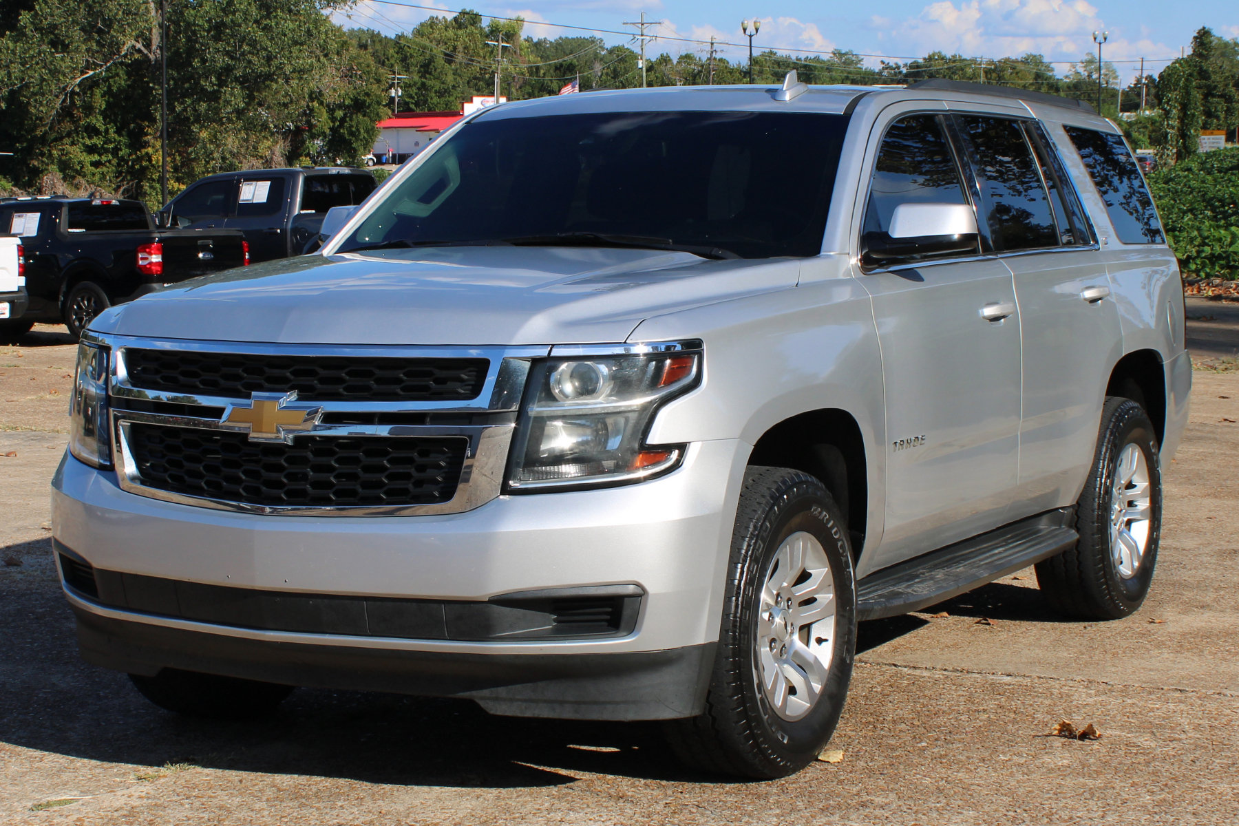 Photo 1 of 2020 Chevrolet Tahoe LT
