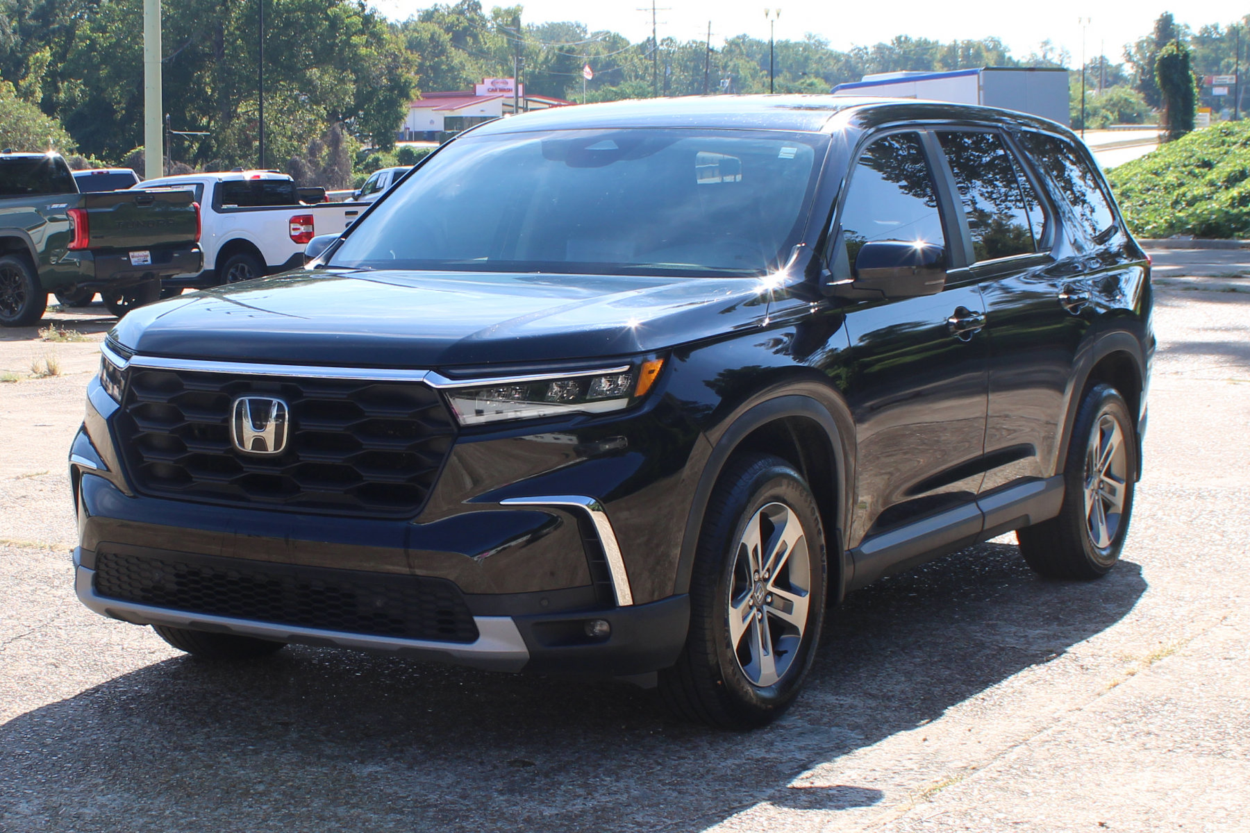 2023 Honda Pilot EX-L - Main Image