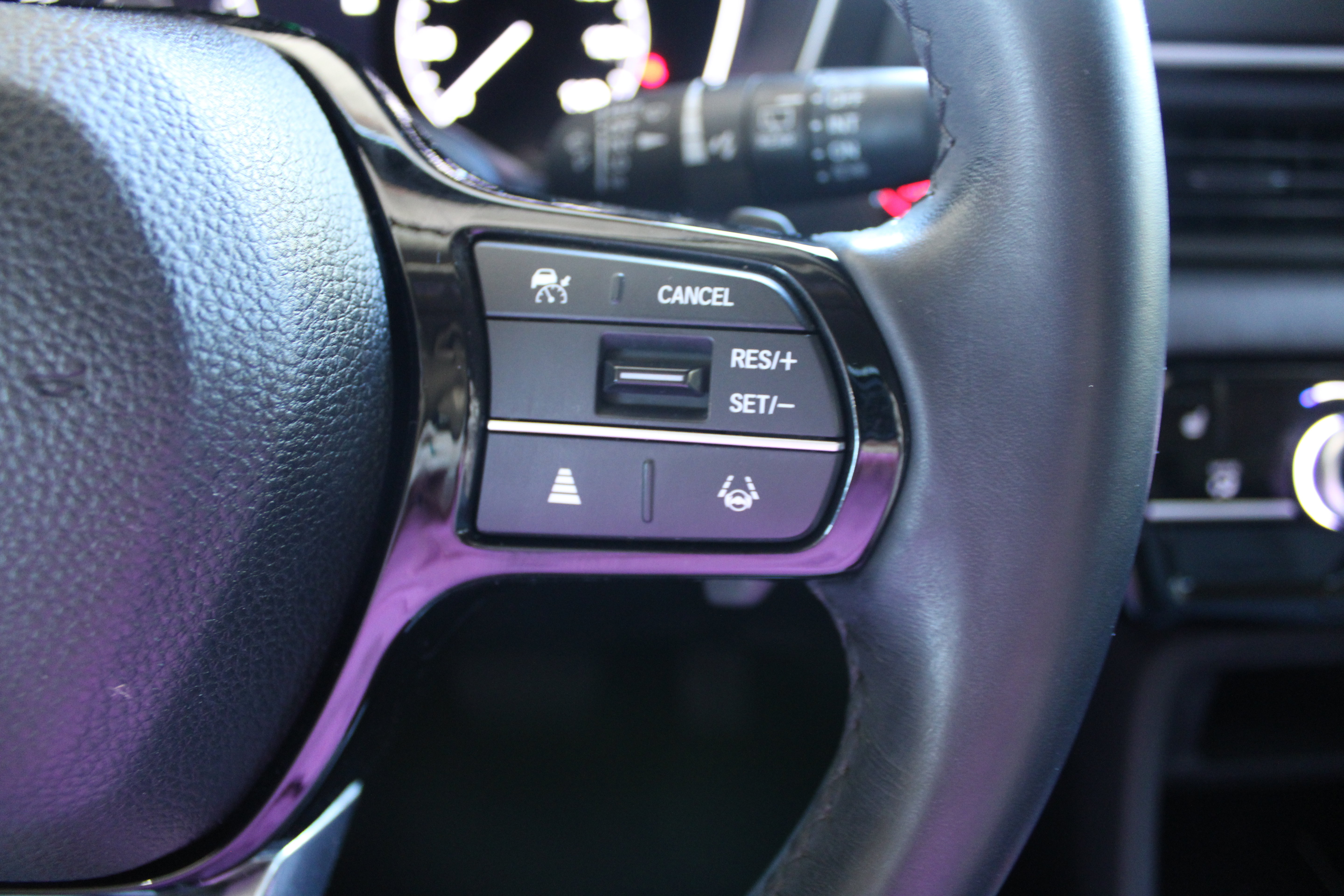 2023 Honda Pilot EX-L - Image 5