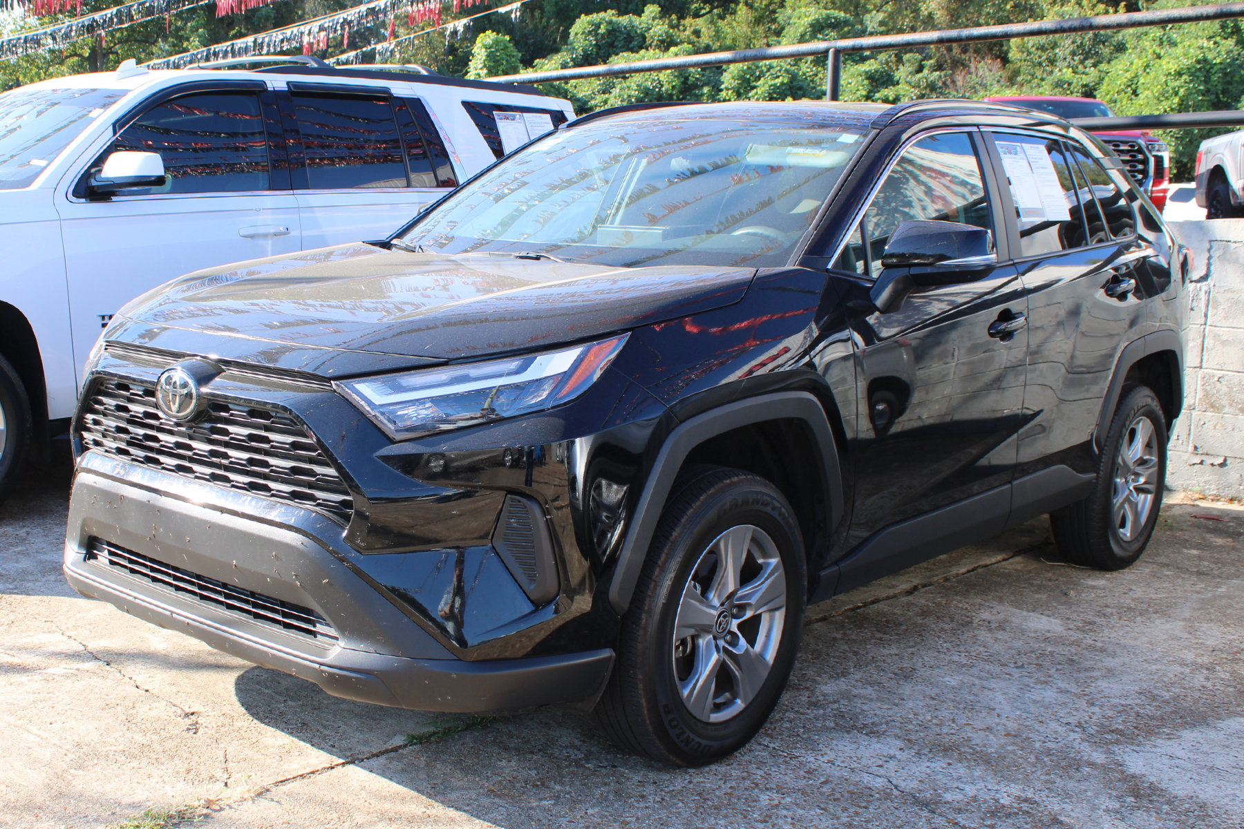 Photo 1 of 2025 Toyota RAV4 XLE