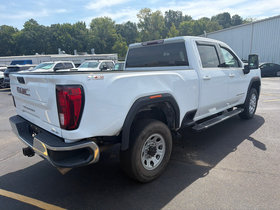 2022 GMC Sierra 2500HD SLE - Image 2