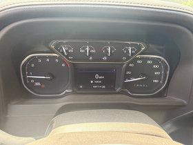 2022 GMC Sierra 2500HD SLE - Image 3