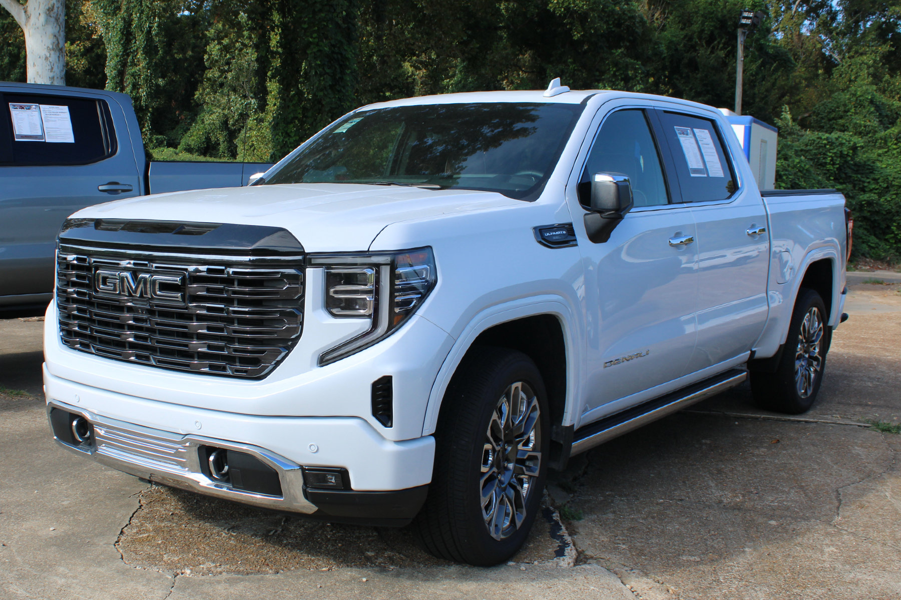 2026 GMC Sierra 1500 Denali Ultimate - Main Image