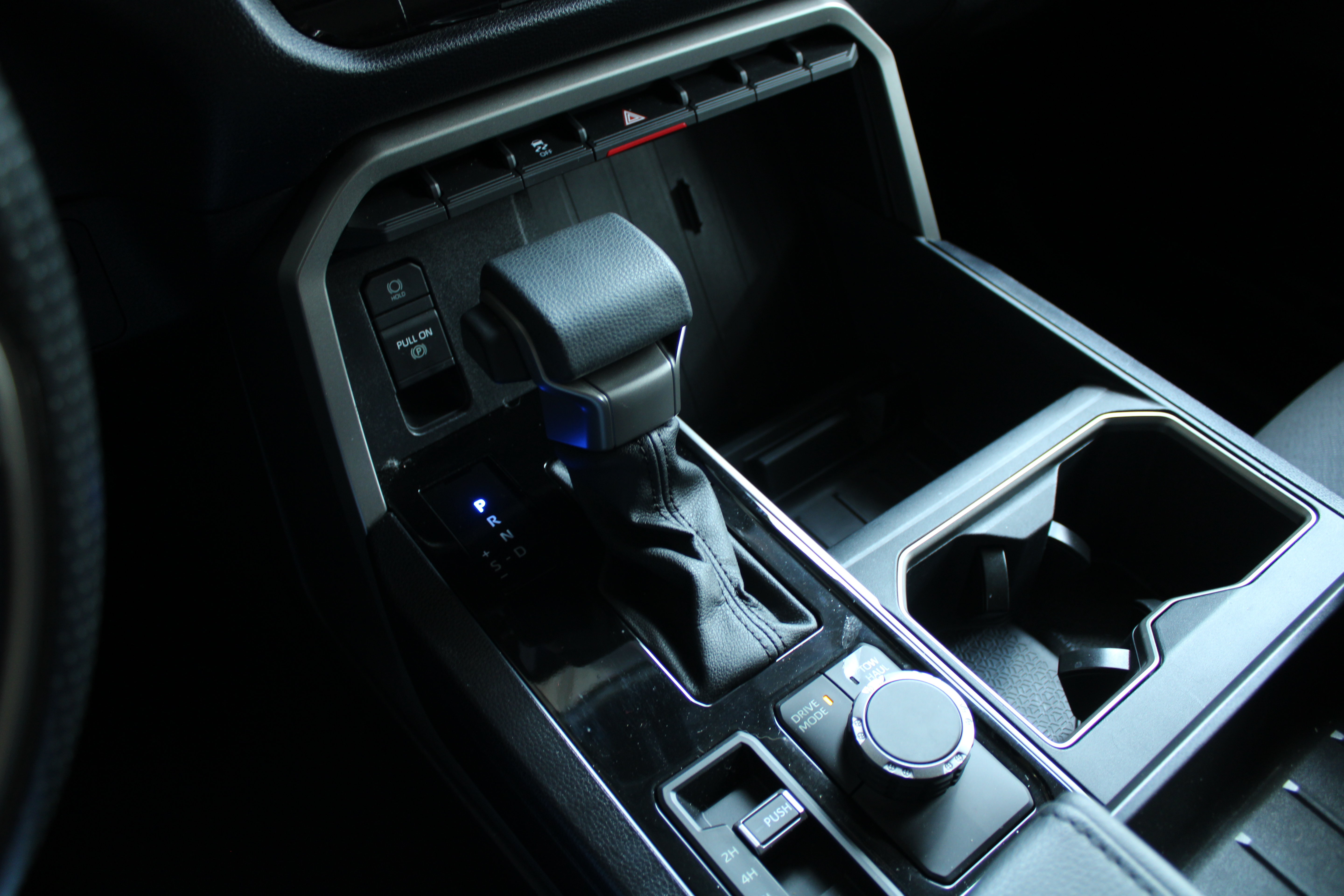 Photo 4 of 2023 Toyota Tundra SR5