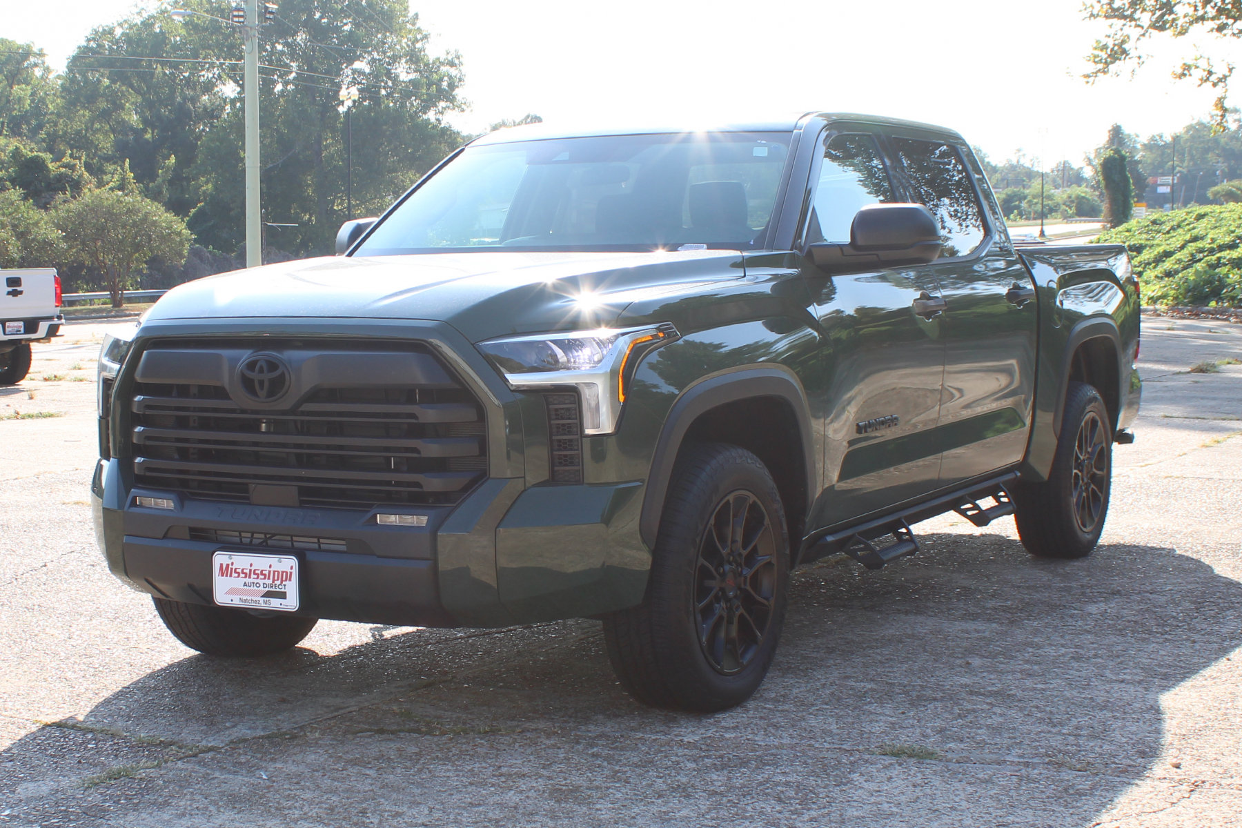 Photo 1 of 2023 Toyota Tundra SR5