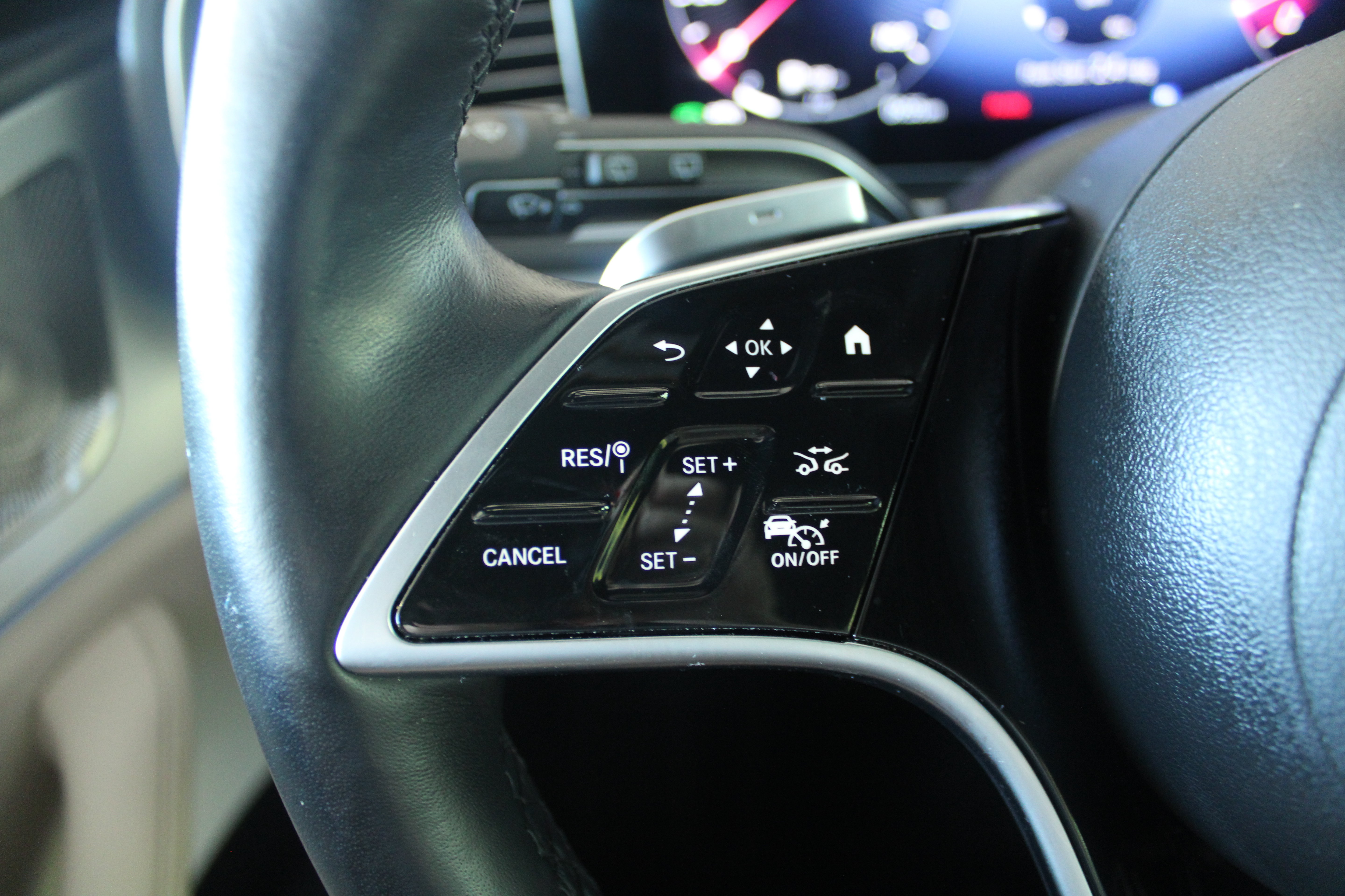 Photo 5 of 2025 Mercedes-Benz GLS GLS 450