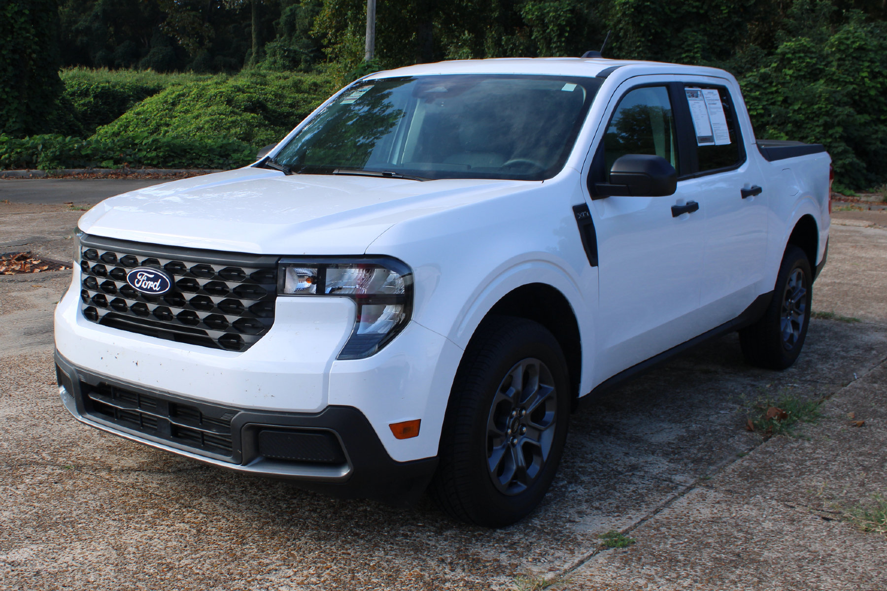 2025 Ford Maverick XLT - Main Image