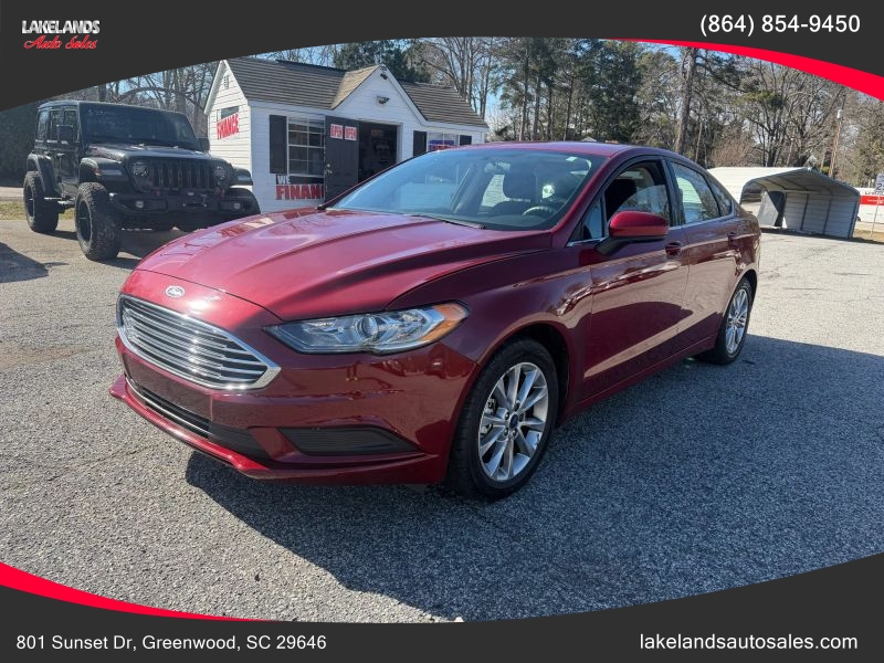 2017 Ford Fusion SE - Main Image