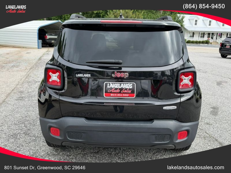 Photo 4 of 2016 Jeep Renegade Latitude