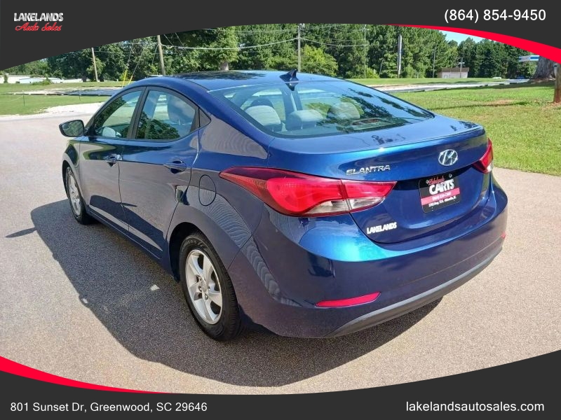 2015 Hyundai ELANTRA SE - Image 3