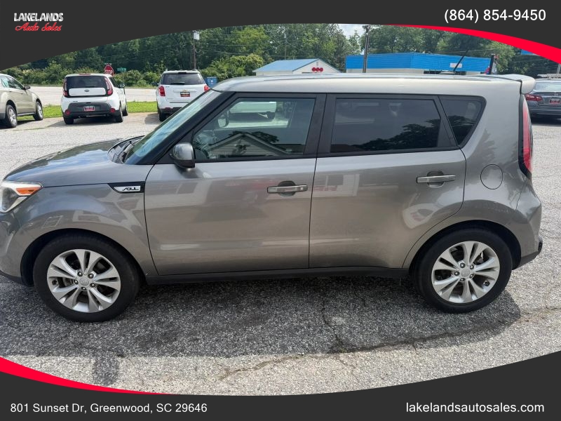 Photo 2 of 2016 Kia Soul + Wagon 4D