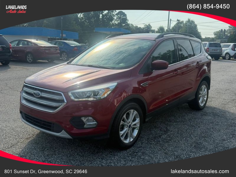 2017 Ford Escape SE - Main Image
