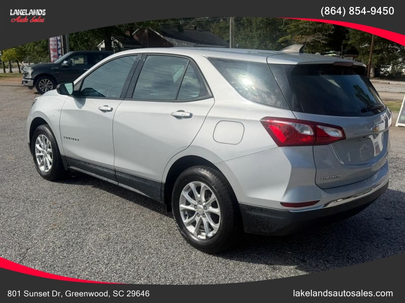 2018 Chevrolet Equinox LS - Image 3