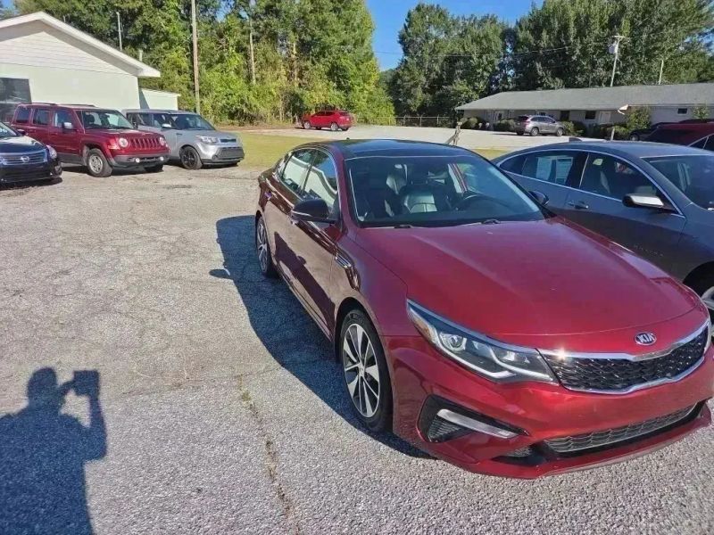 2020 Kia Optima SE Sedan 4D - Image 2