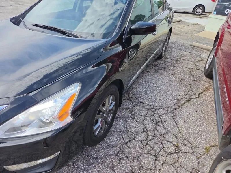 2015 Nissan Altima 2.5 S - Image 4