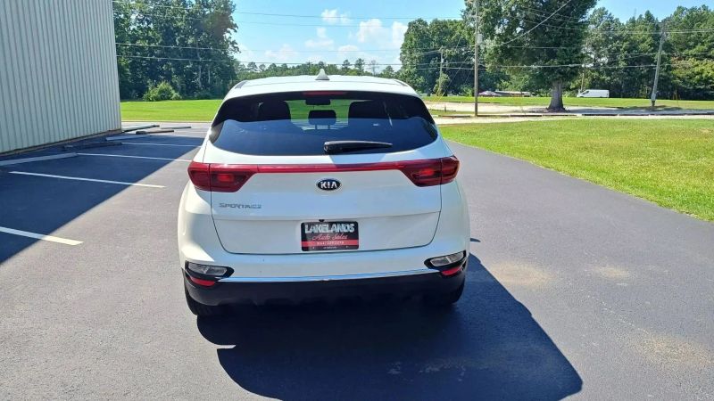 2021 Kia Sportage LX - Image 4