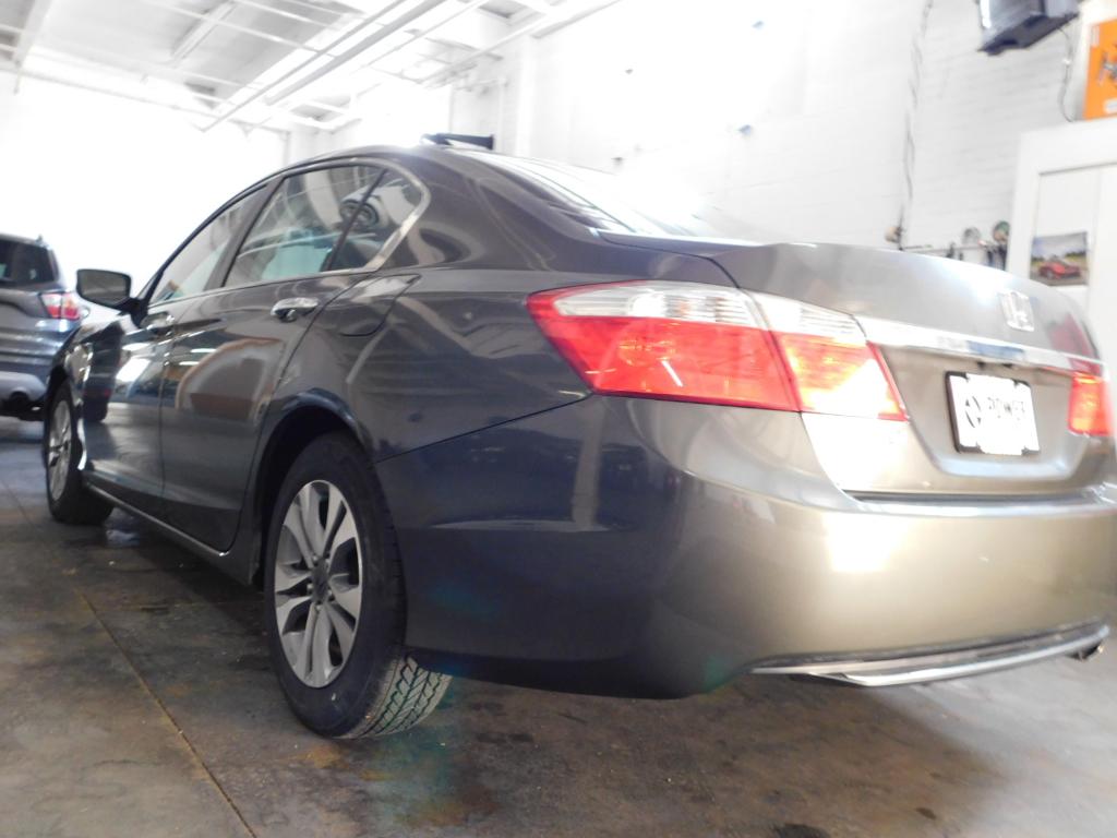 2013 Honda Accord LX - Image 4