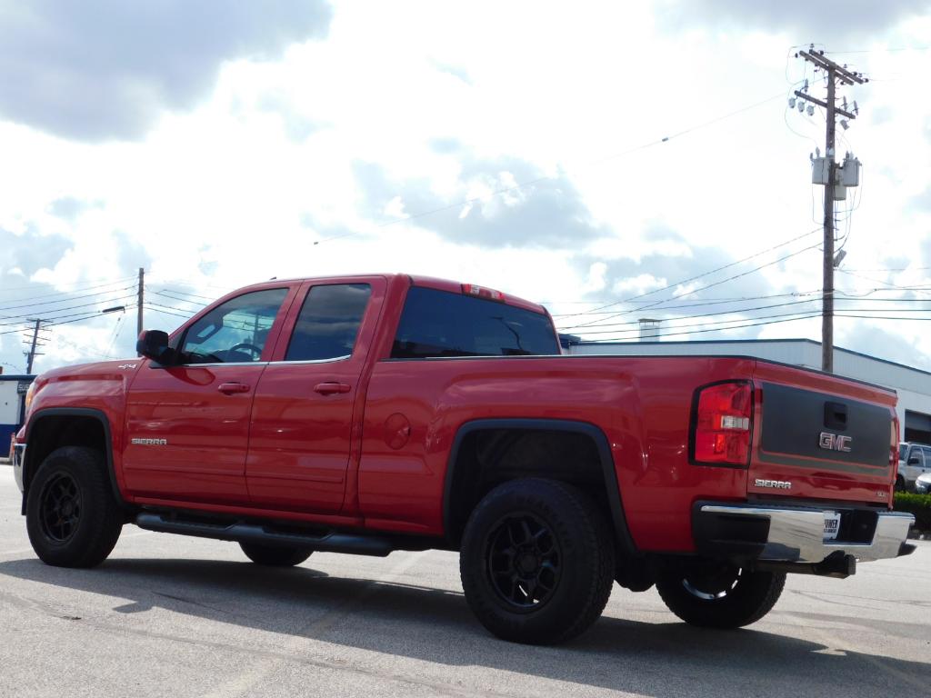 Photo 2 of 2015 GMC Sierra 1500 SLE