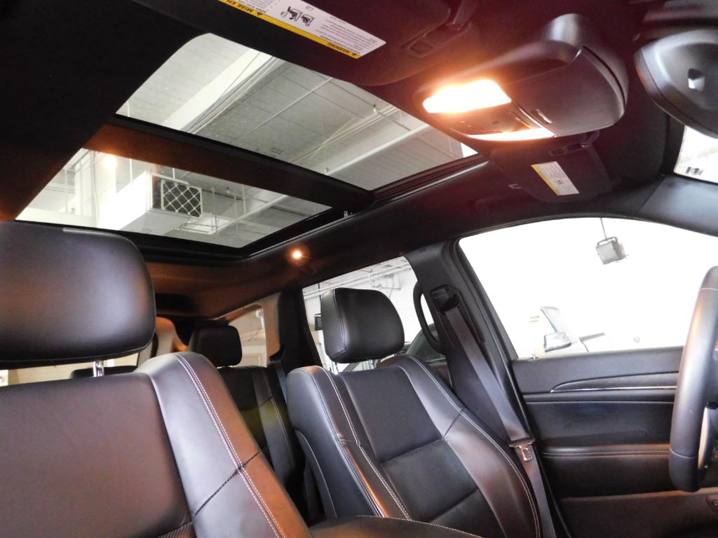 Photo 4 of 2017 Jeep Grand Cherokee Limited