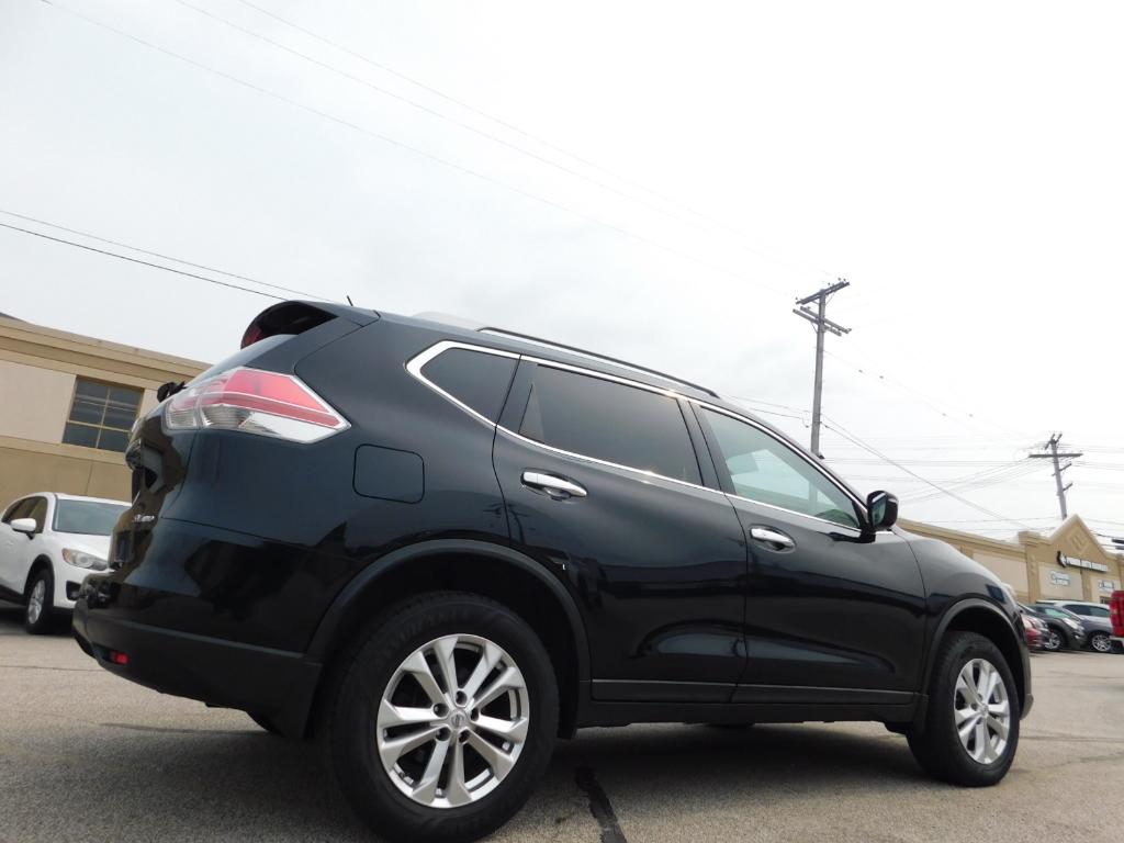 2015 Nissan Rogue SV - Image 5