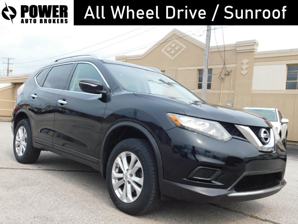 2015 Nissan Rogue SV - Main Image