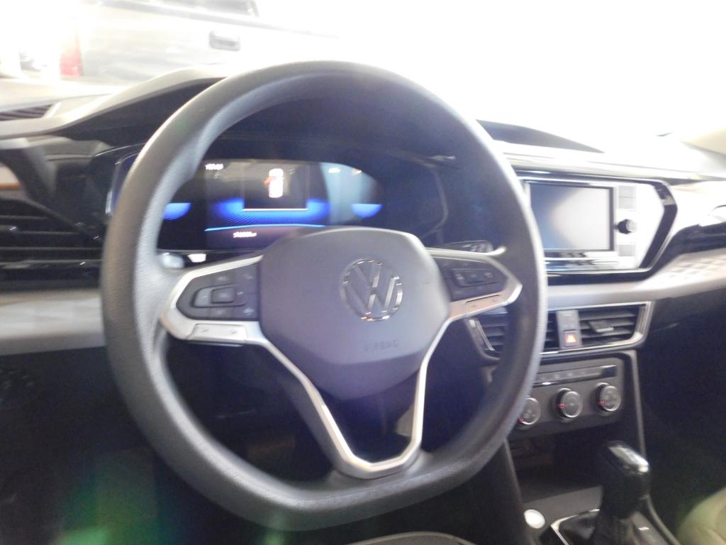 Photo 3 of 2022 Volkswagen Taos S